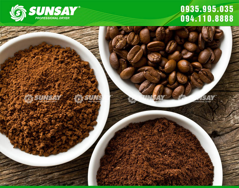 Cà phê từ hạt sang hòa tang sang sấy và cuối cùng là nghiền bột để được loại cà phê hòa tan đậm vị ngon hơn